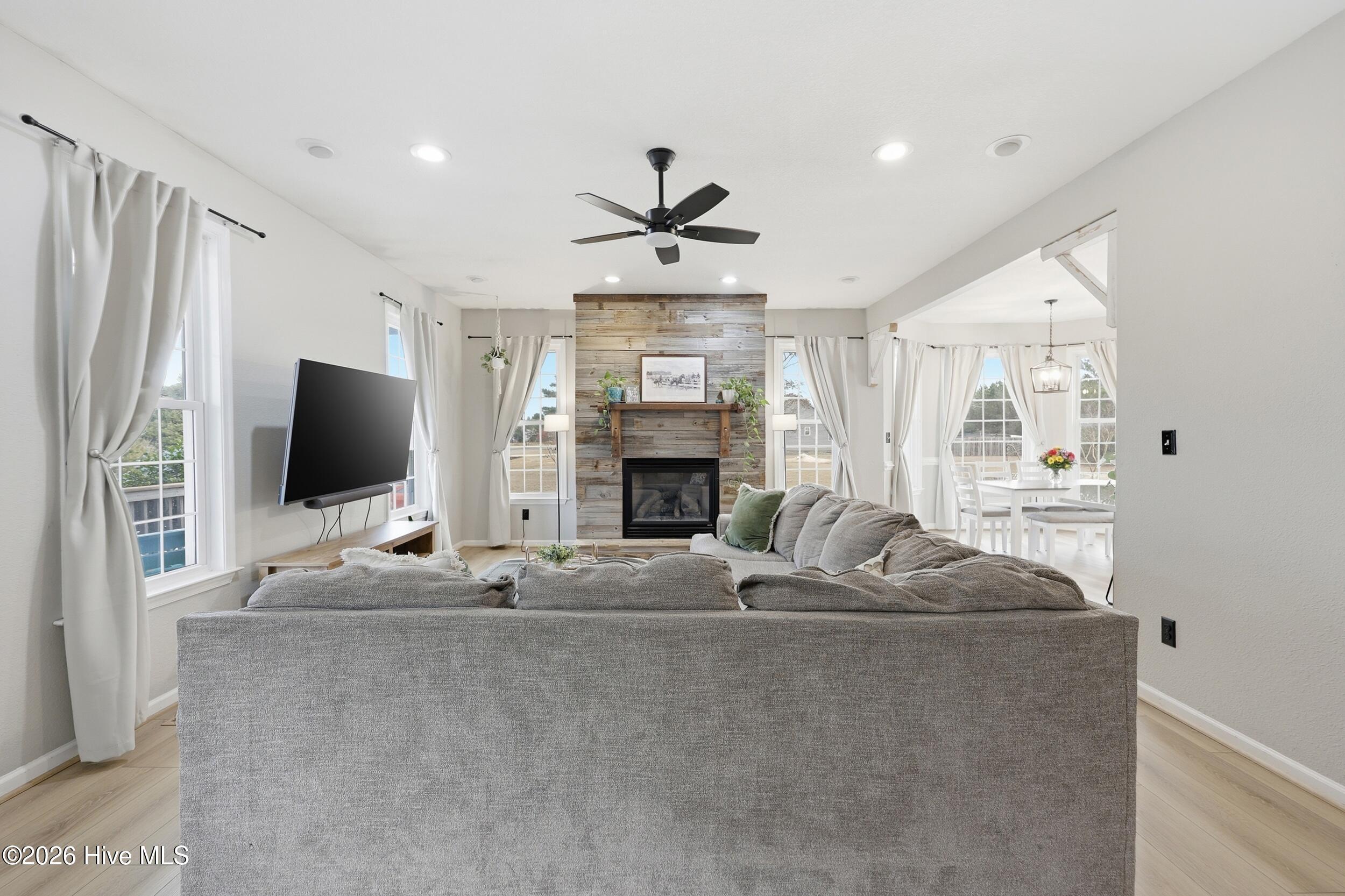 Image 4: 13__39a0466