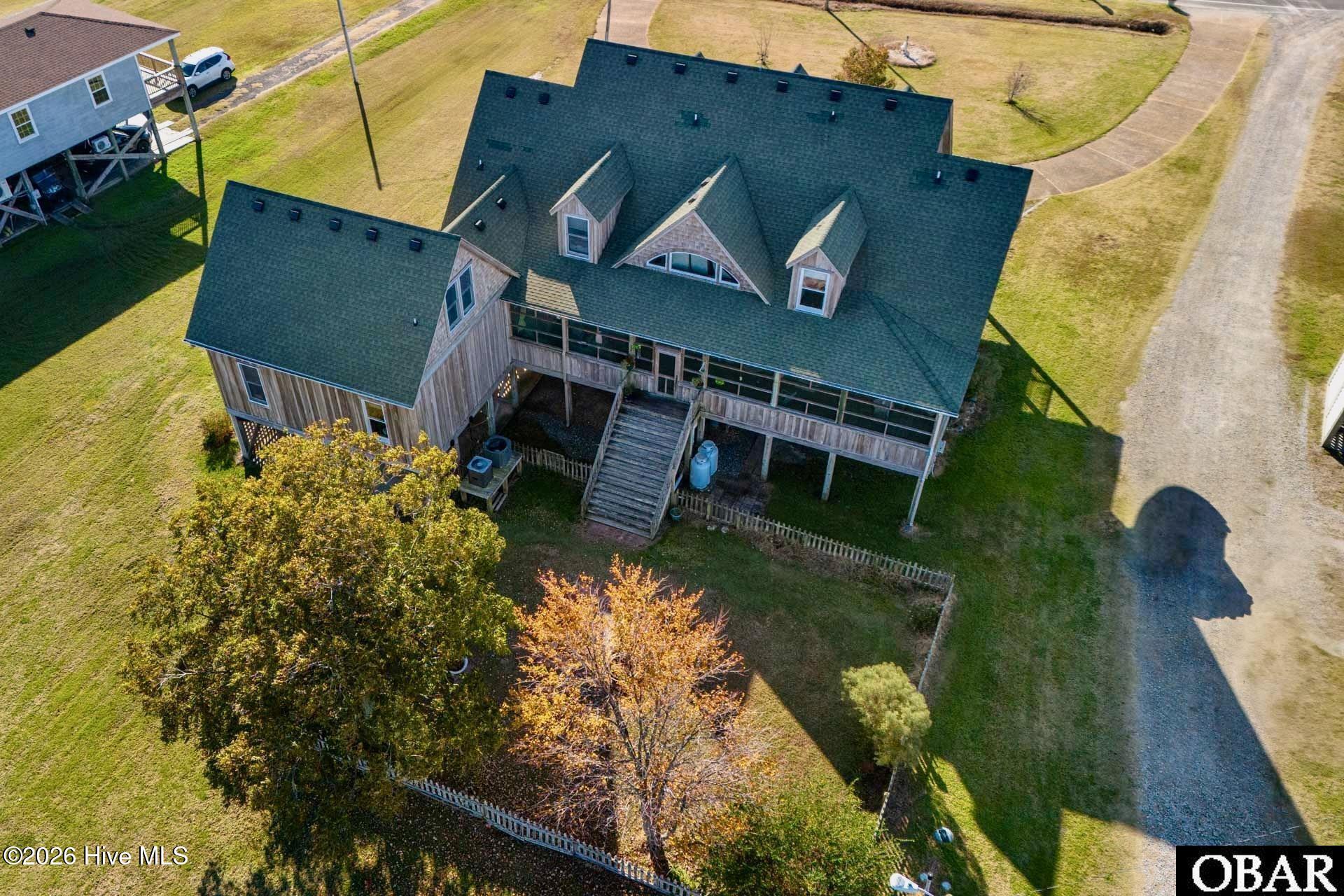 Image 3: Large Separate Wing