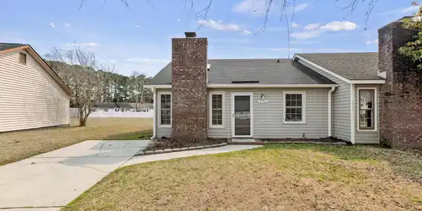 376 W Frances Street