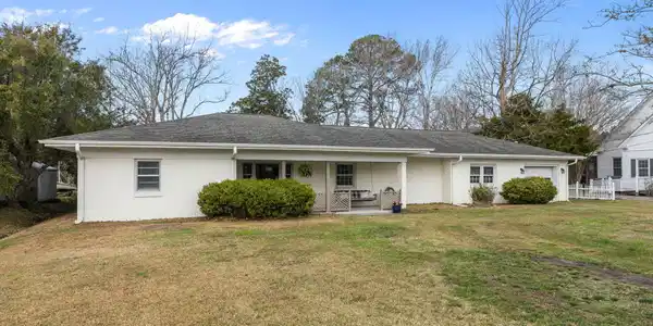 1309 Live Oak Street