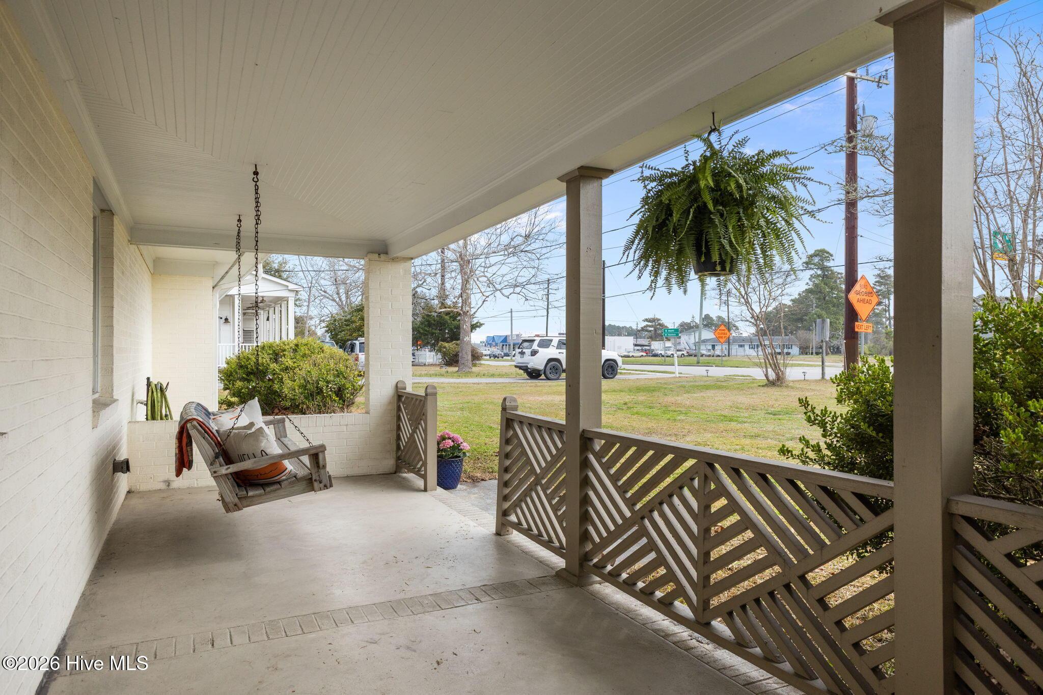 Image 3: Front porch