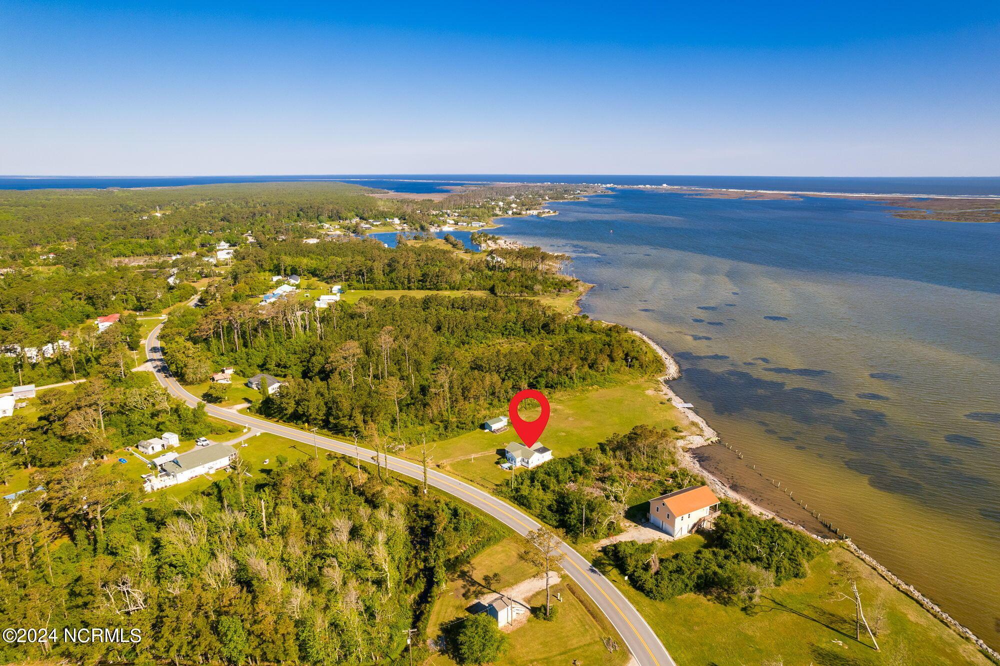 Image 4: 2524 Cedar Island Rd