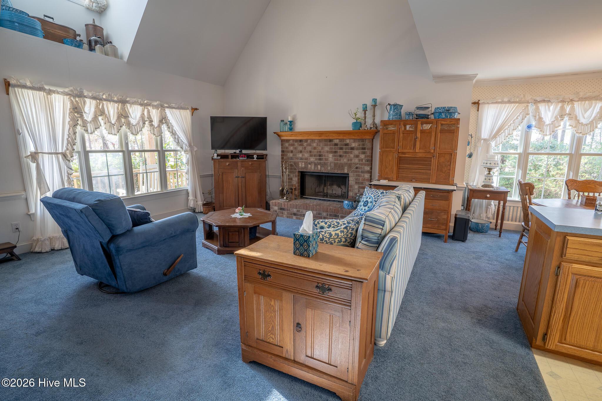 Image 3: DSC07809-HDR