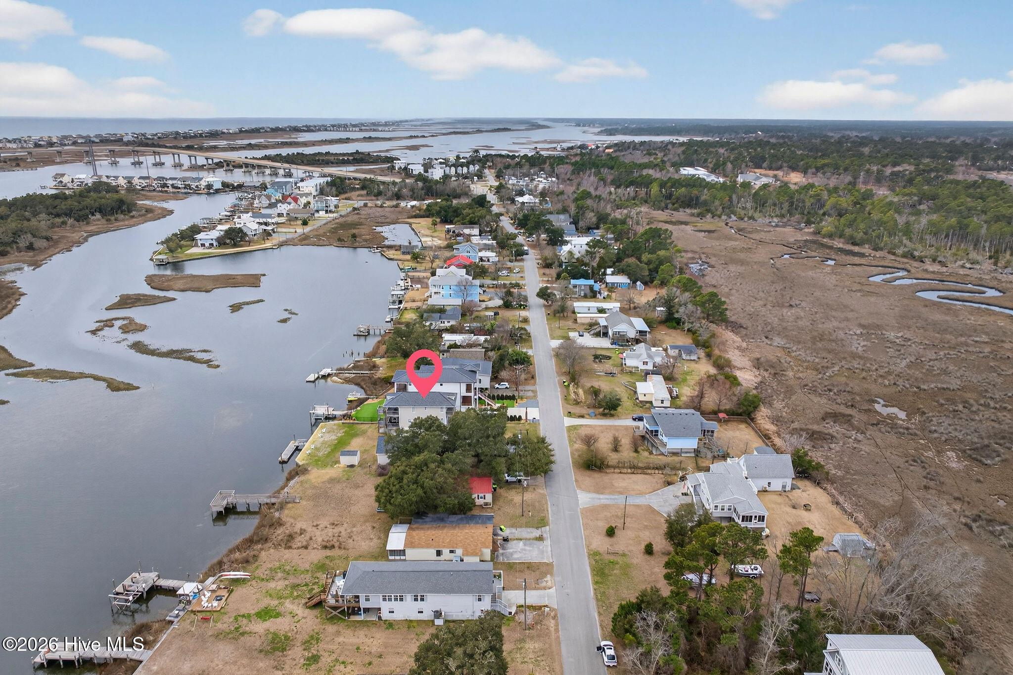 Image 3: 400 Atkinson Point Rd.