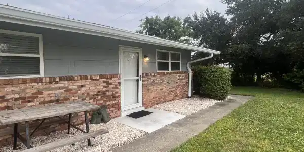 109 Cedar Lane Unit 8