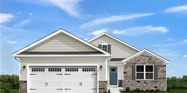 122 Tuscorora Lane