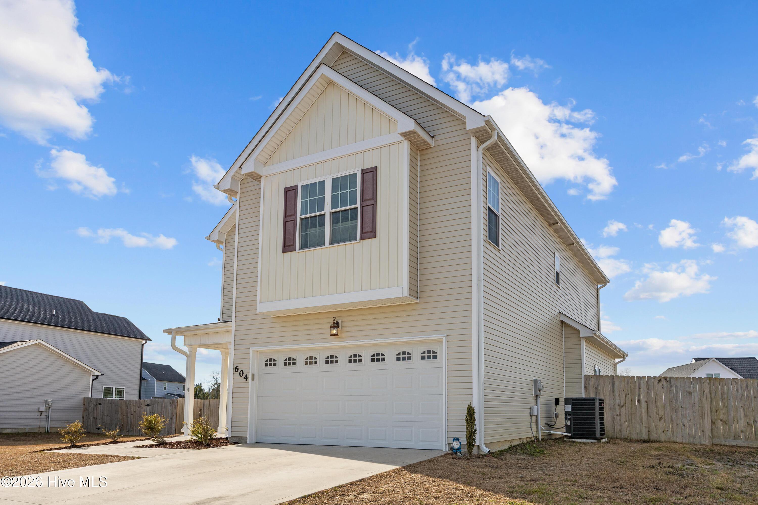 Image 3: 3-print-604 Ranch Hand Ln. 104