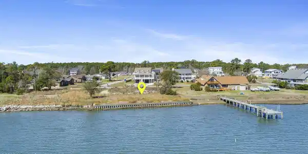 Image 3: 2-web-or-mls-608BronnaSt-3-9-26-003