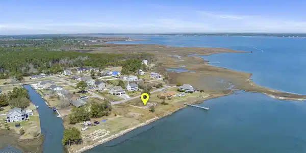 Image 4: 4-web-or-mls-608BronnaSt-3-9-26-005