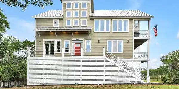 Image 3: 531ESeaviewRoad-1