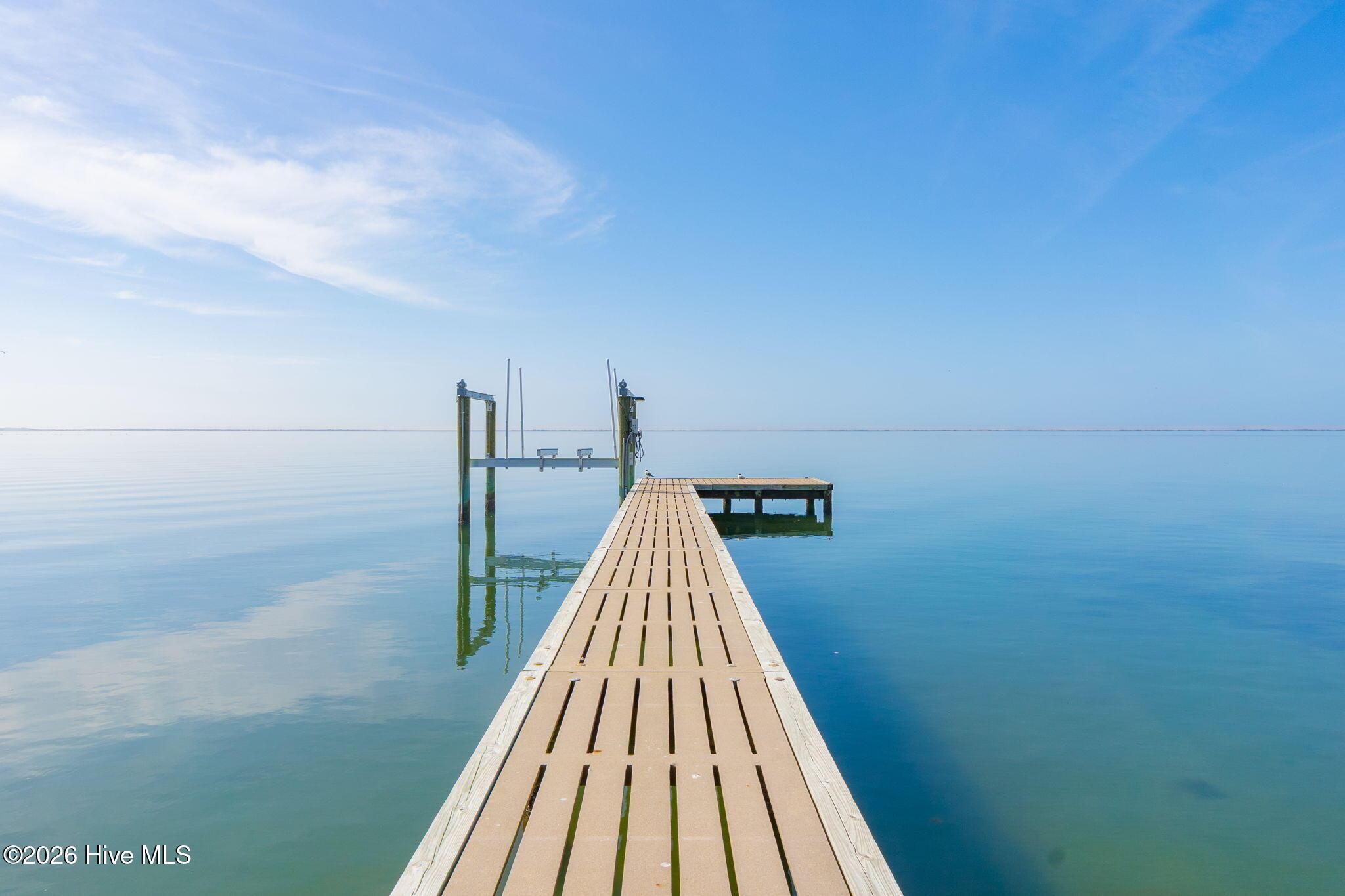 Image 3: Dock with Boat Lift