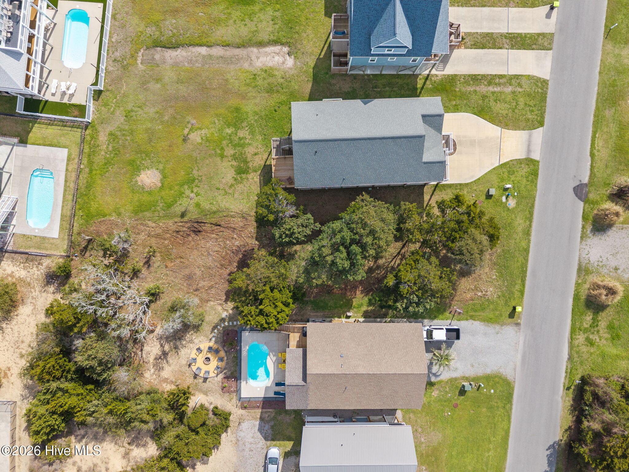 Image 2: 1-web-or-mls-DJI_20260318102431_0373_D