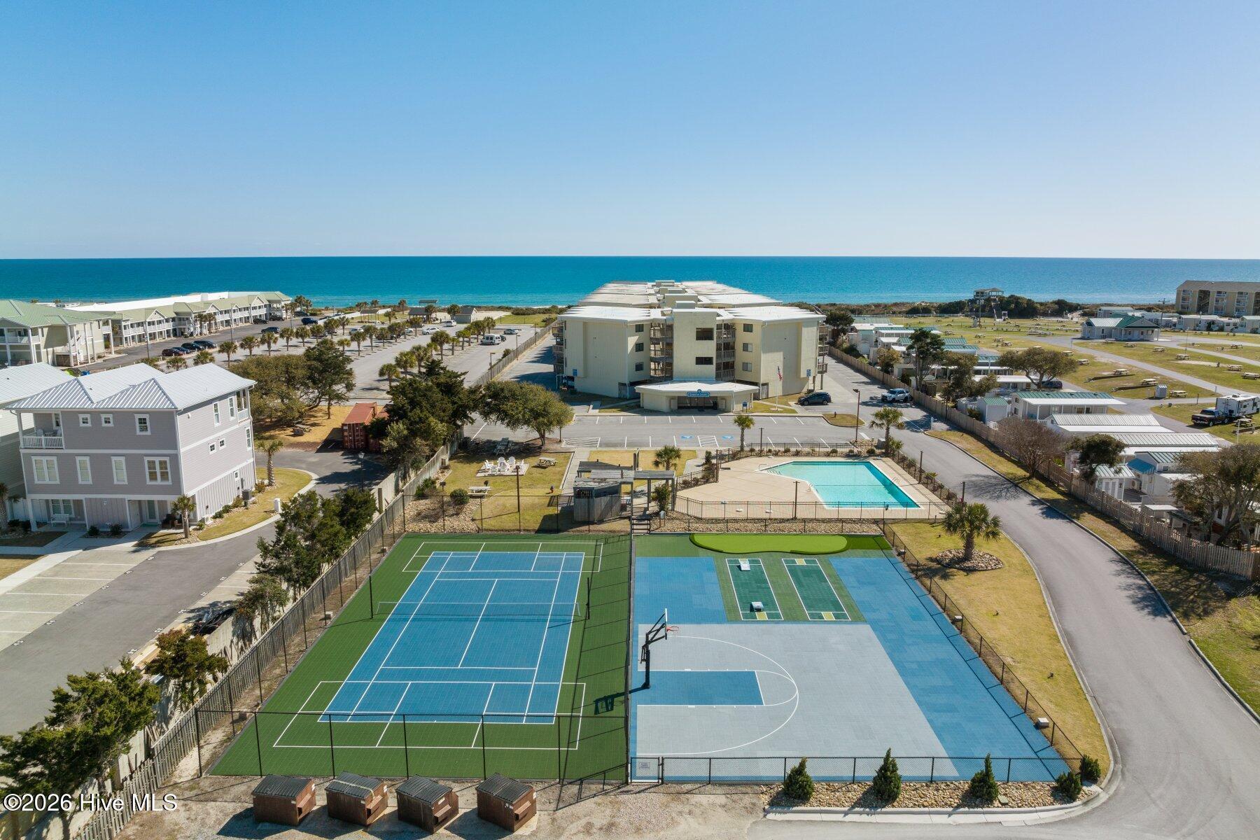 Image 2: Queens Court Amenities