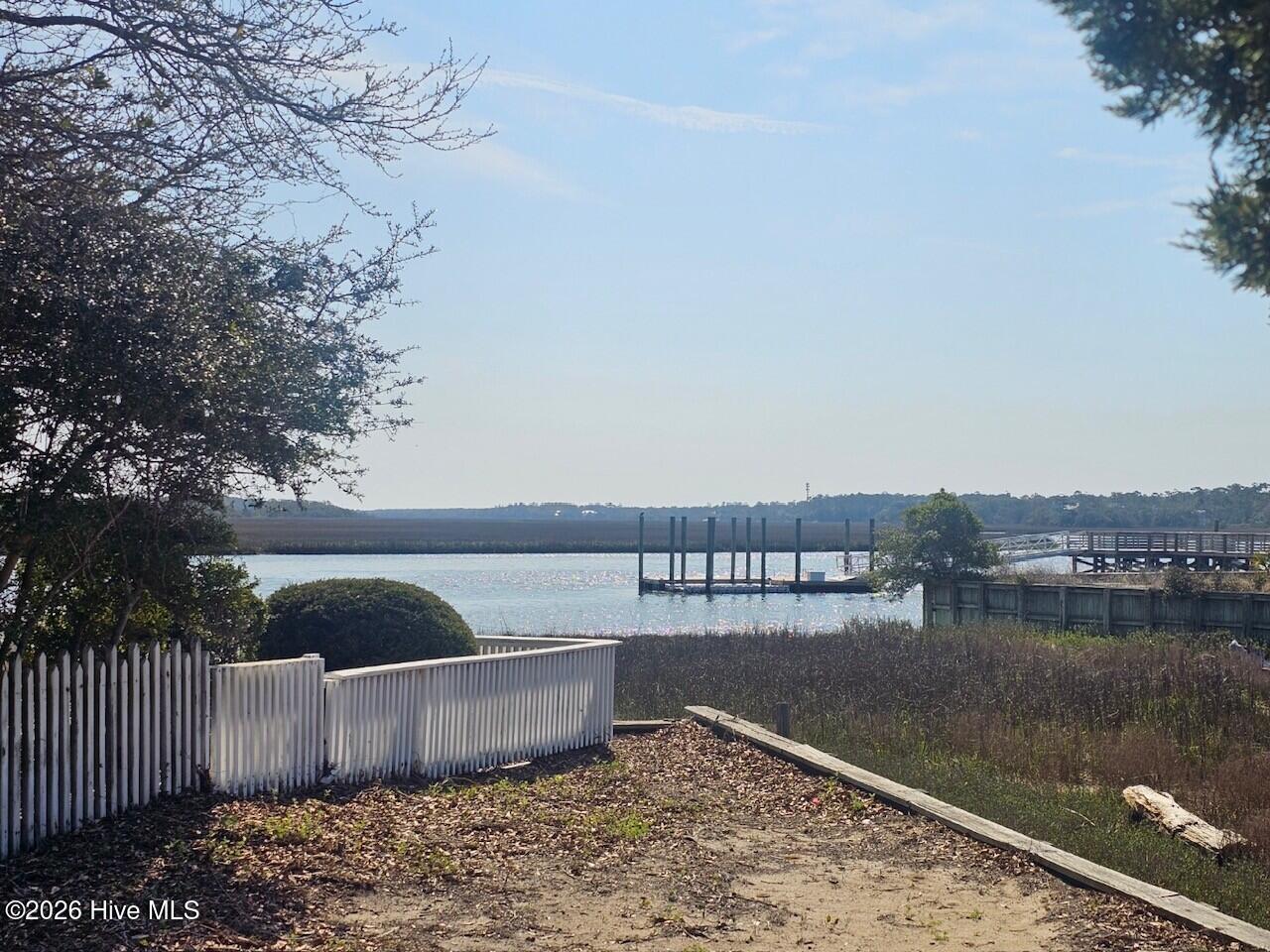 Image 1: d9e86ed3-2d81-4480-92ec-ab1df702d4ba