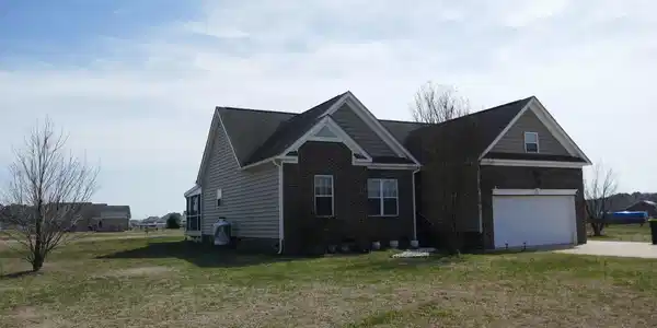 606 Trotman Road