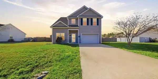 215 Laurel Woods Way