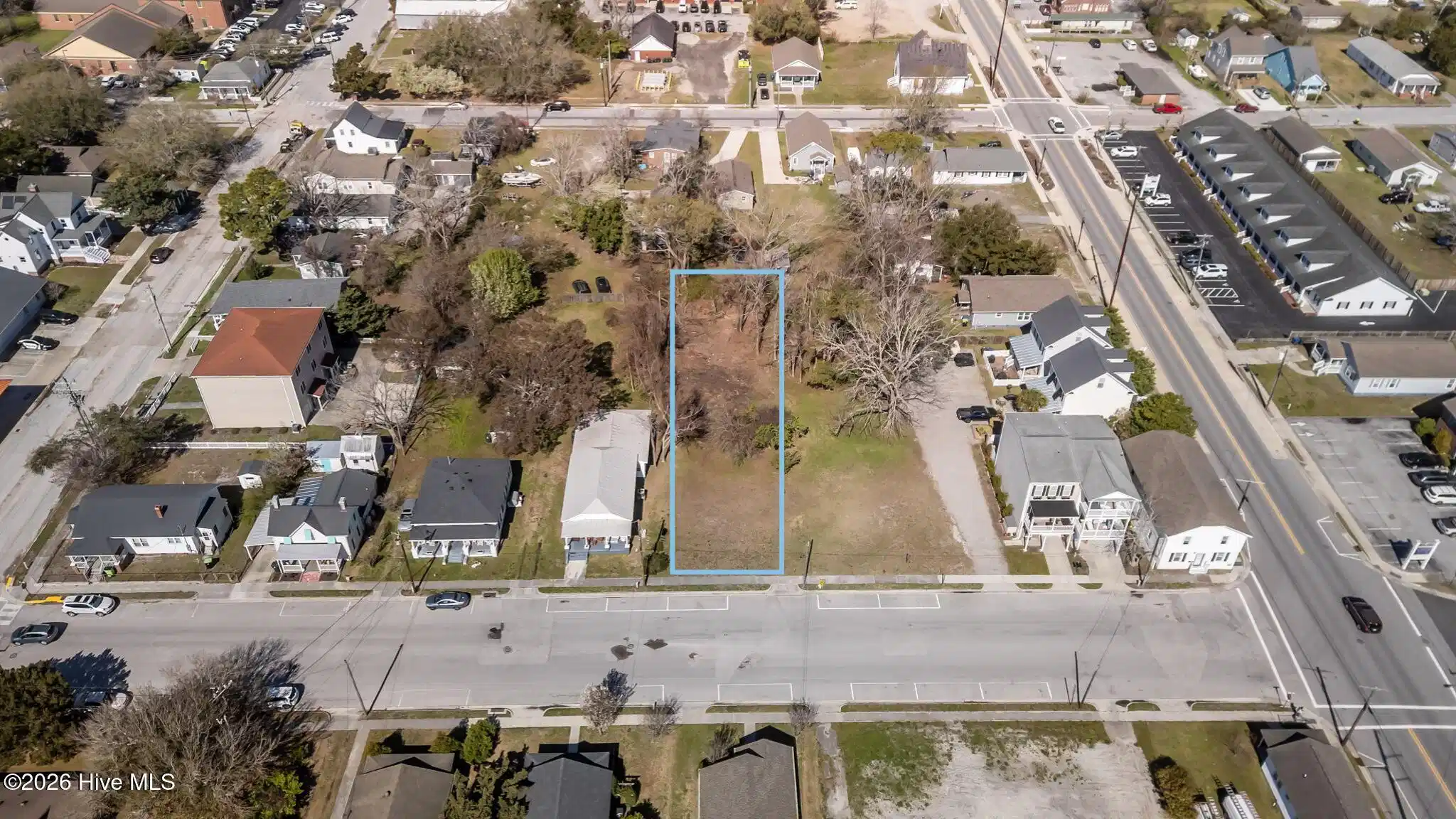 Image 1: 309 Pollock St