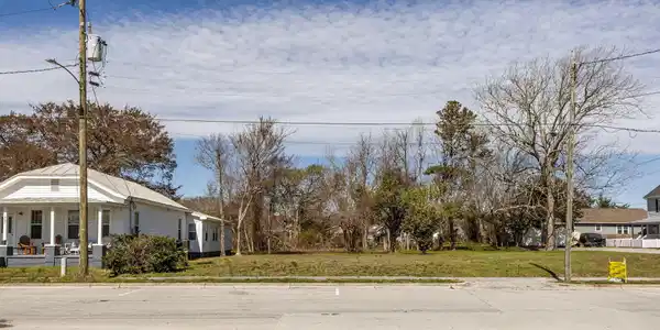 Image 4: View from Street