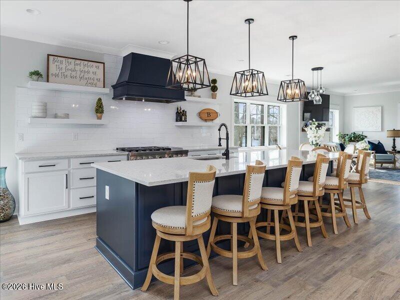 Image 4: 04-002-BeushausenHouse-Reico-20240307