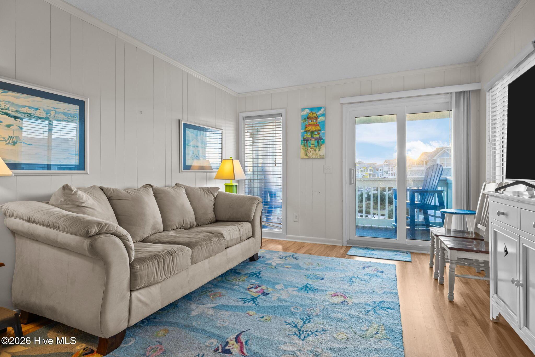 Image 2: Living Area