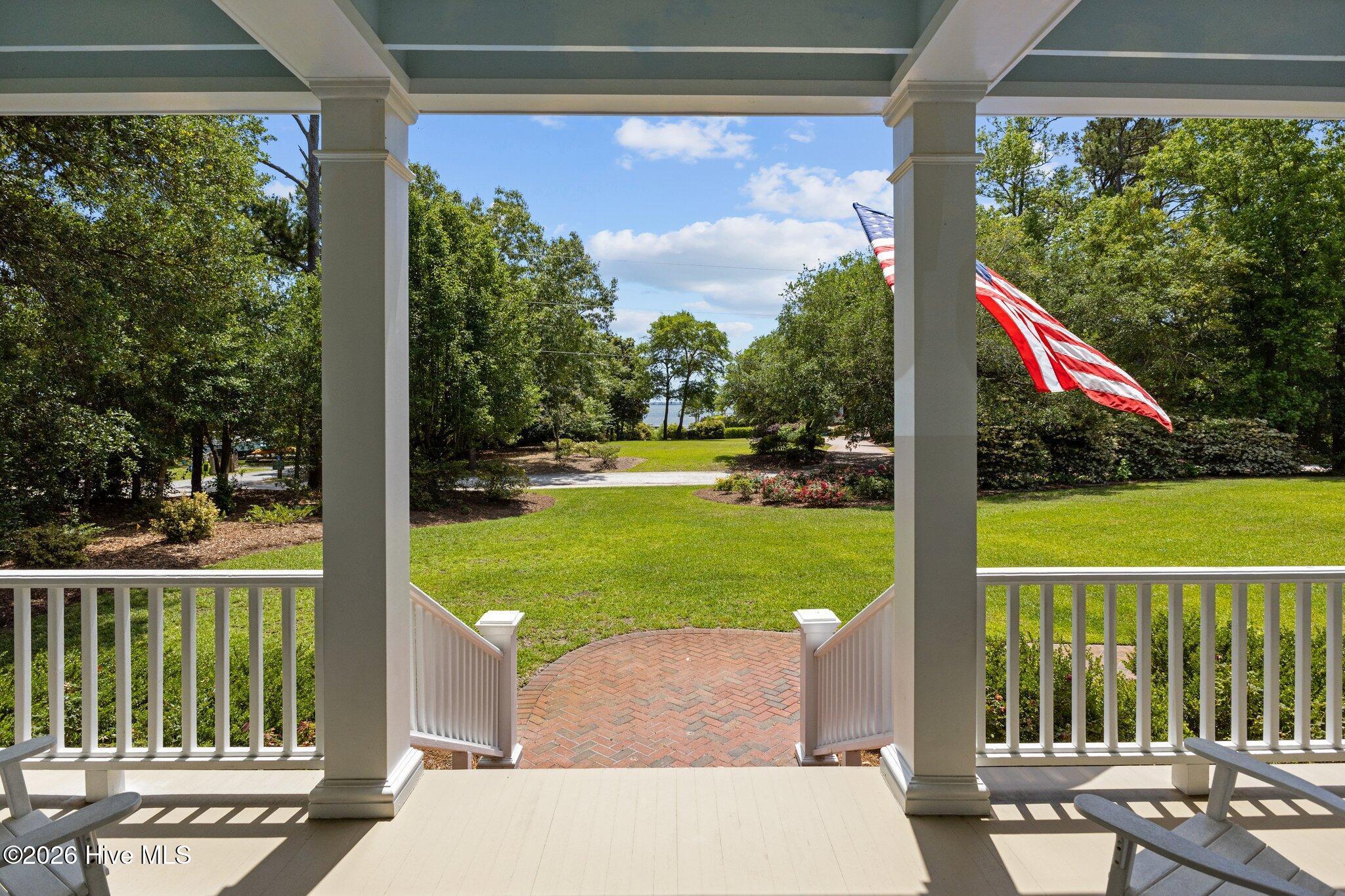 Image 4: Front Porch View