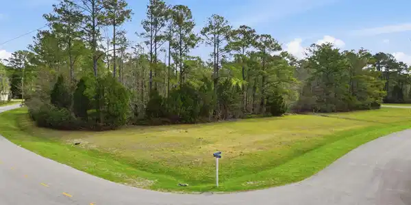 Image 4: 5015 Bucco Reef Road, New Bern, NC 28560