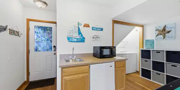 Image 3: 08-767 Gulfstream Ct - Rec Room-4