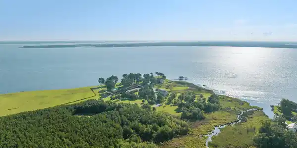 220 Pungo Shores Drive