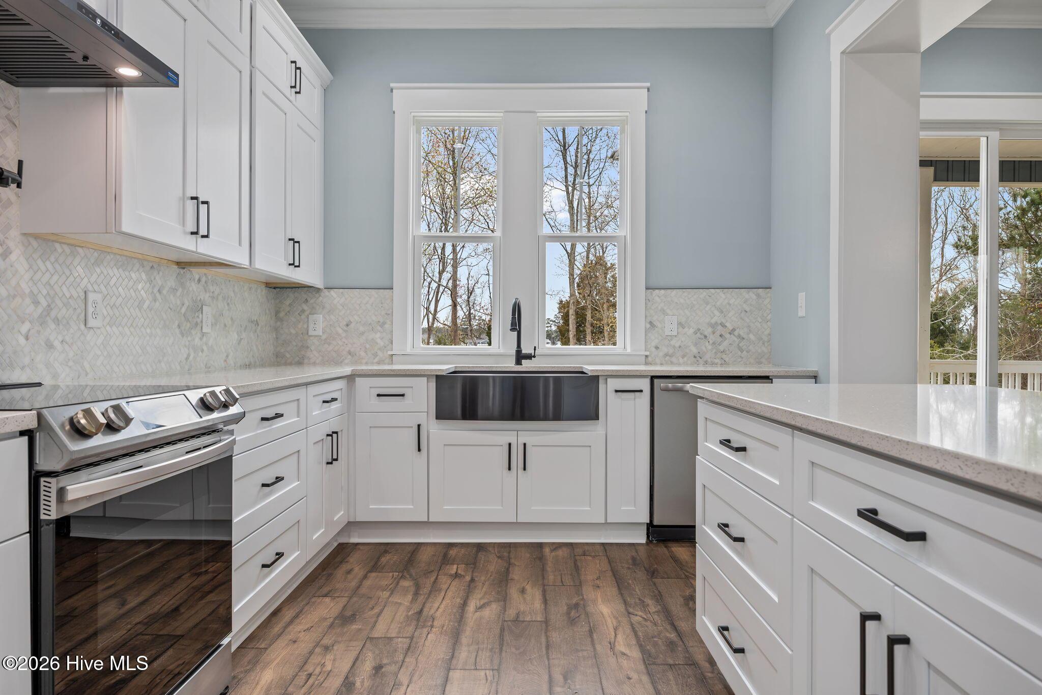 Image 4: Beautifully Appointed