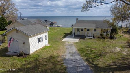 159 Nixons Beach Road