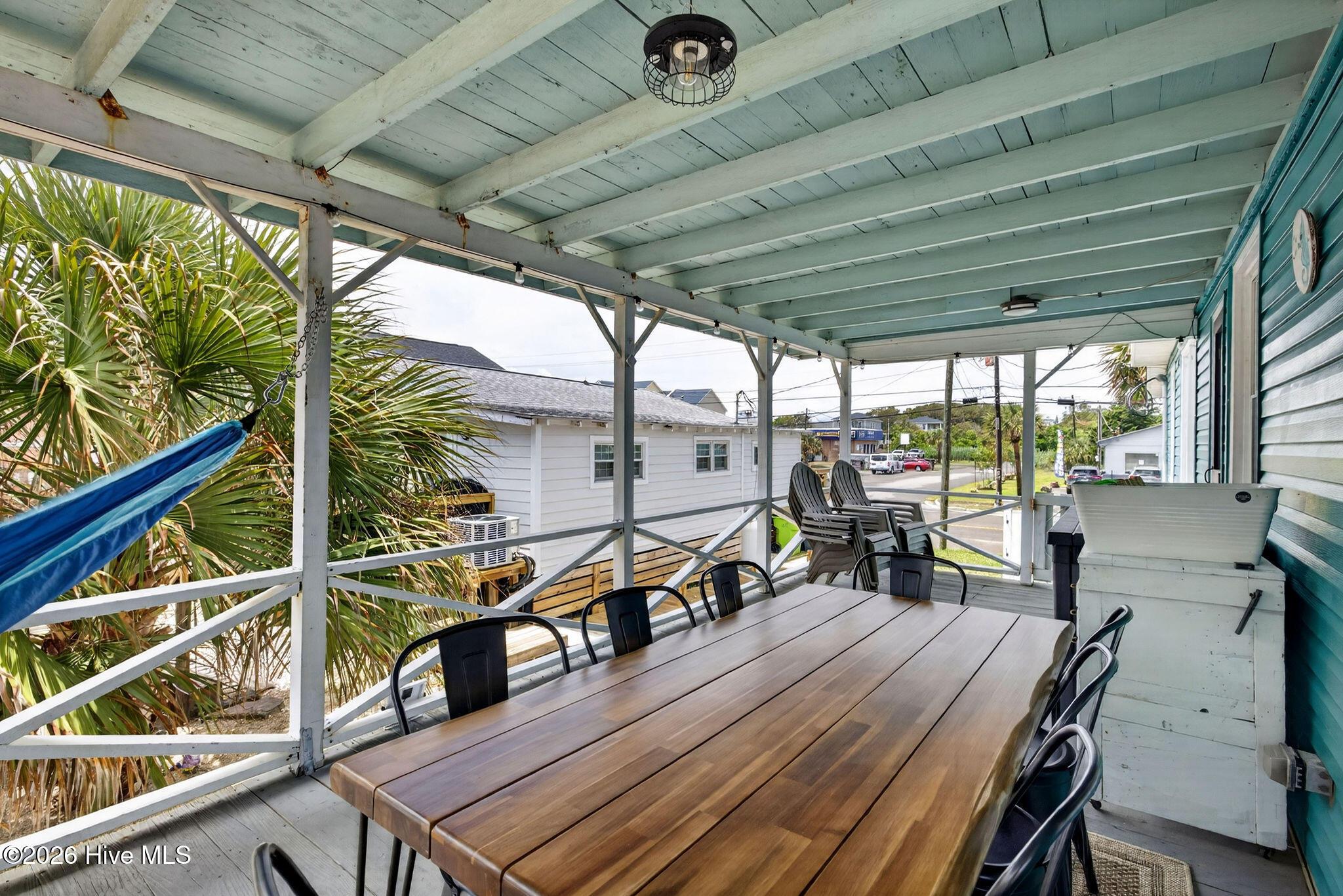 Image 4: 704CarolinaBeachAvenueS-10 - Copy (2)