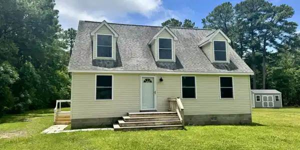 133 Riverside Drive