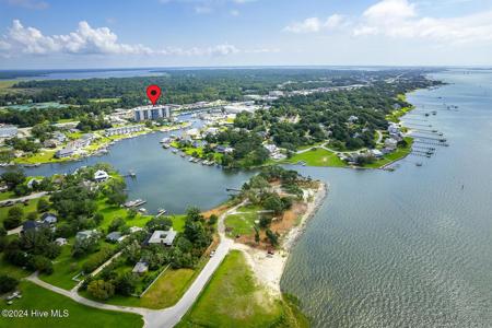 4425 Arendell Street Unit 303 Harborside Club At 70