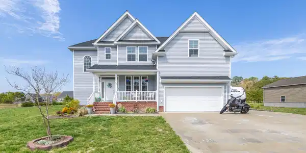 104 Foxglove Drive