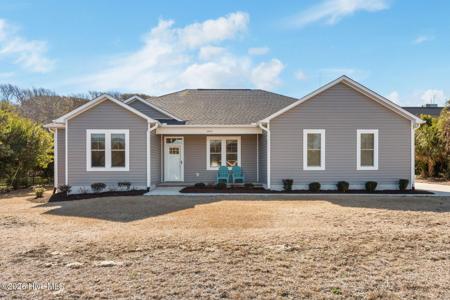 309 Pine Knoll Circle