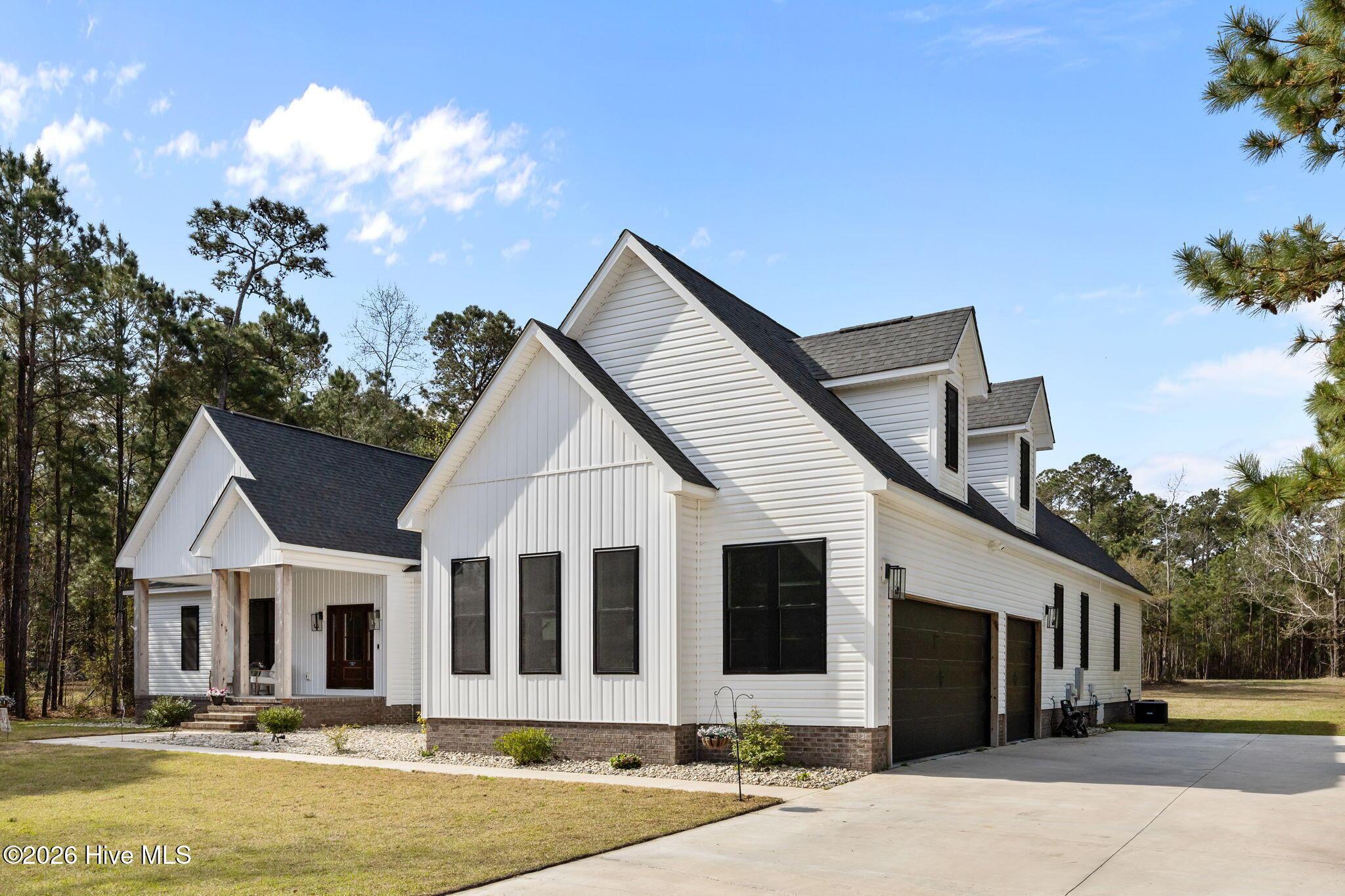 Image 2: 55-web-or-mls-IMG_7552