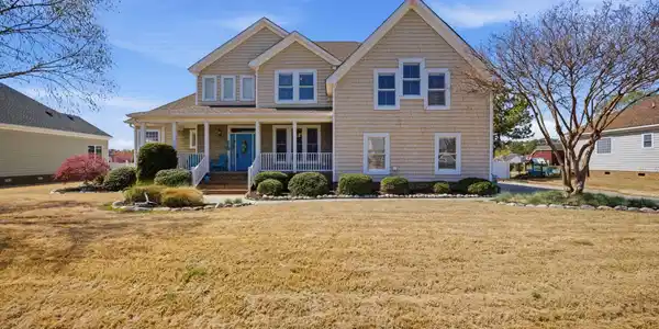 118 Bayside Drive