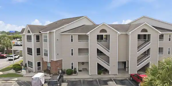 625 Spencer Farlow Drive Unit 22