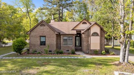 801 Deerfoot Circle