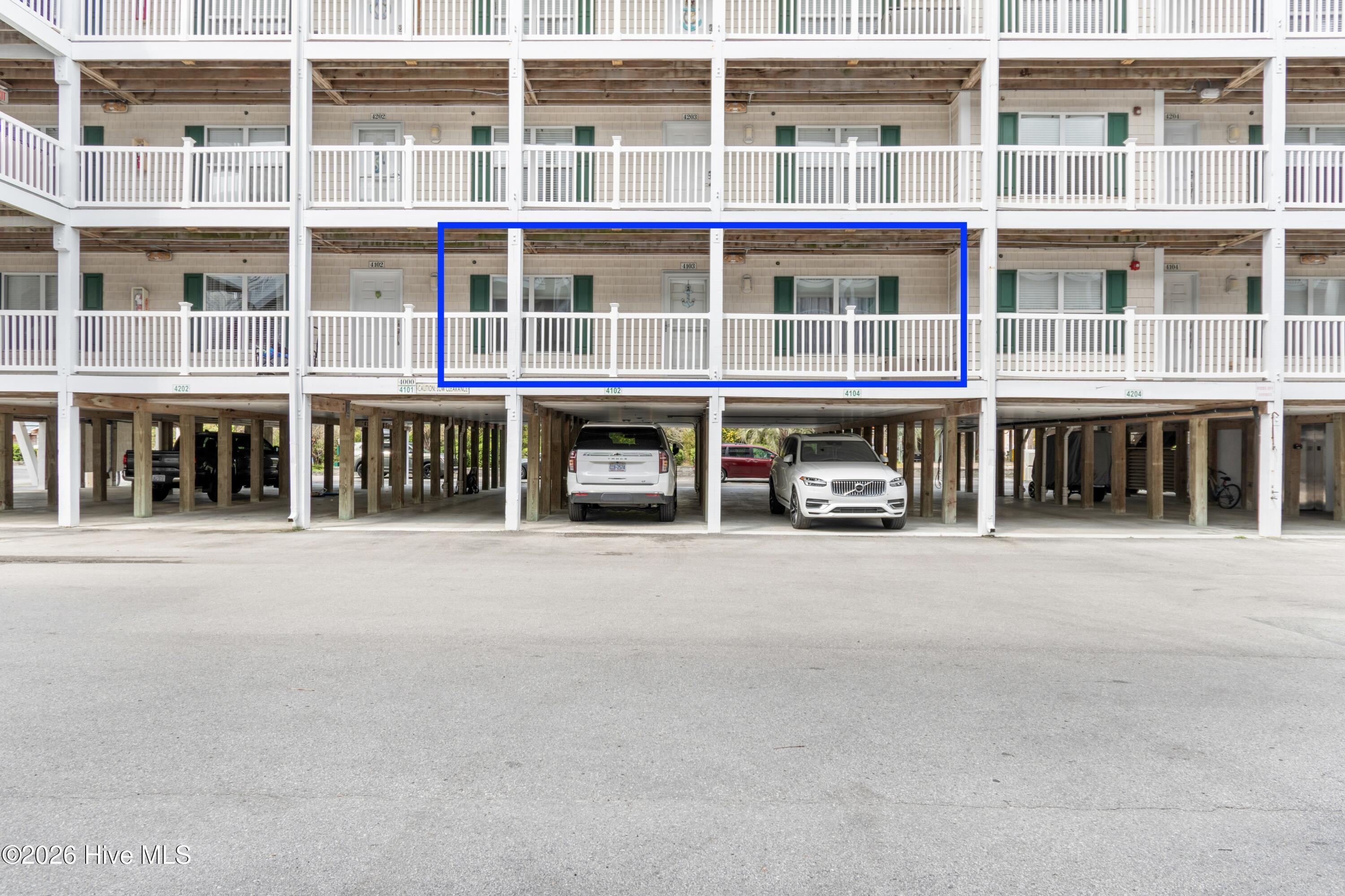 Image 3: 105SE58thSt4103 - 3