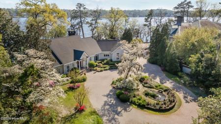 211 Wilson Point Road