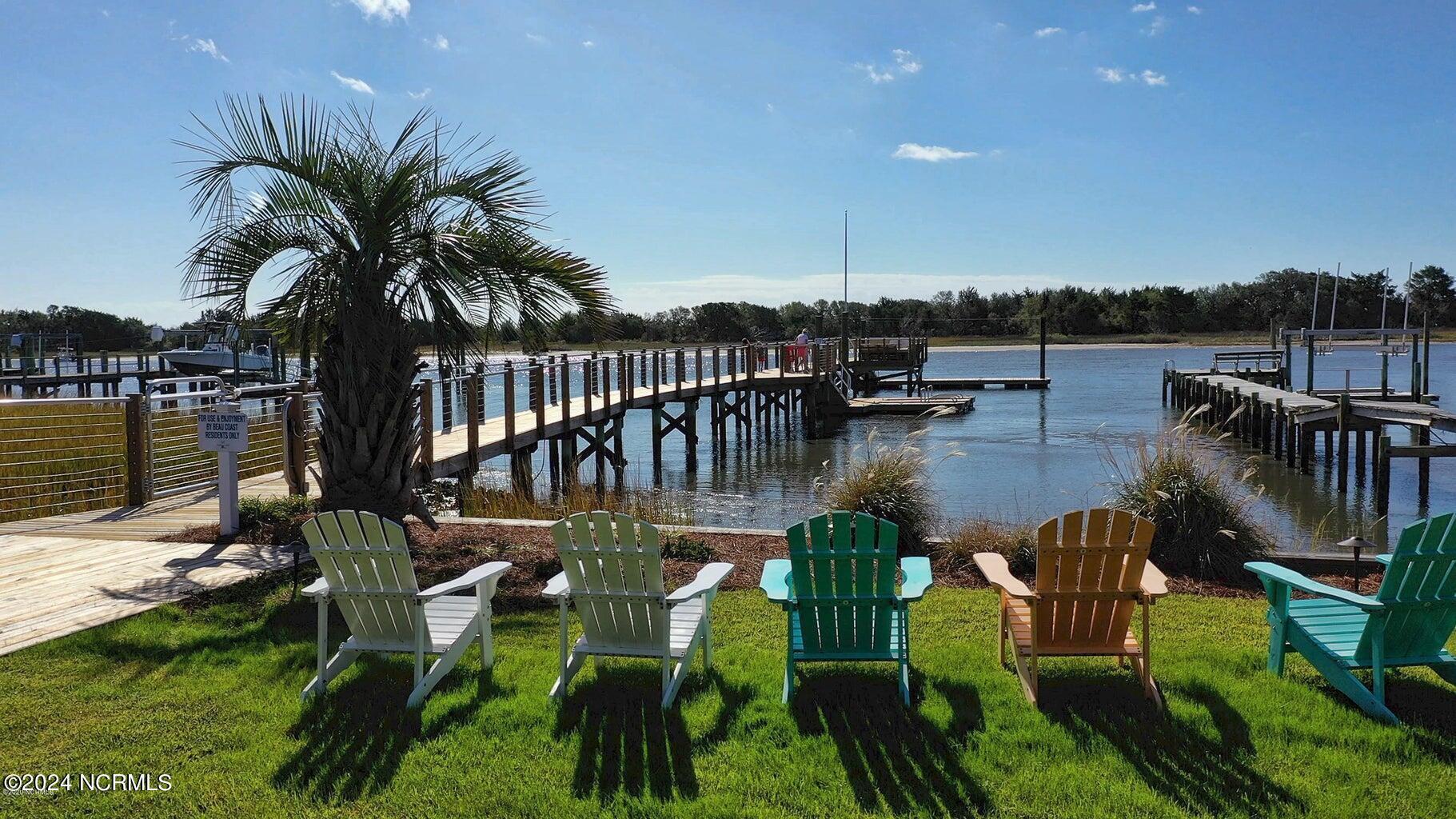 Image 3: Community area on Taylor's Creek