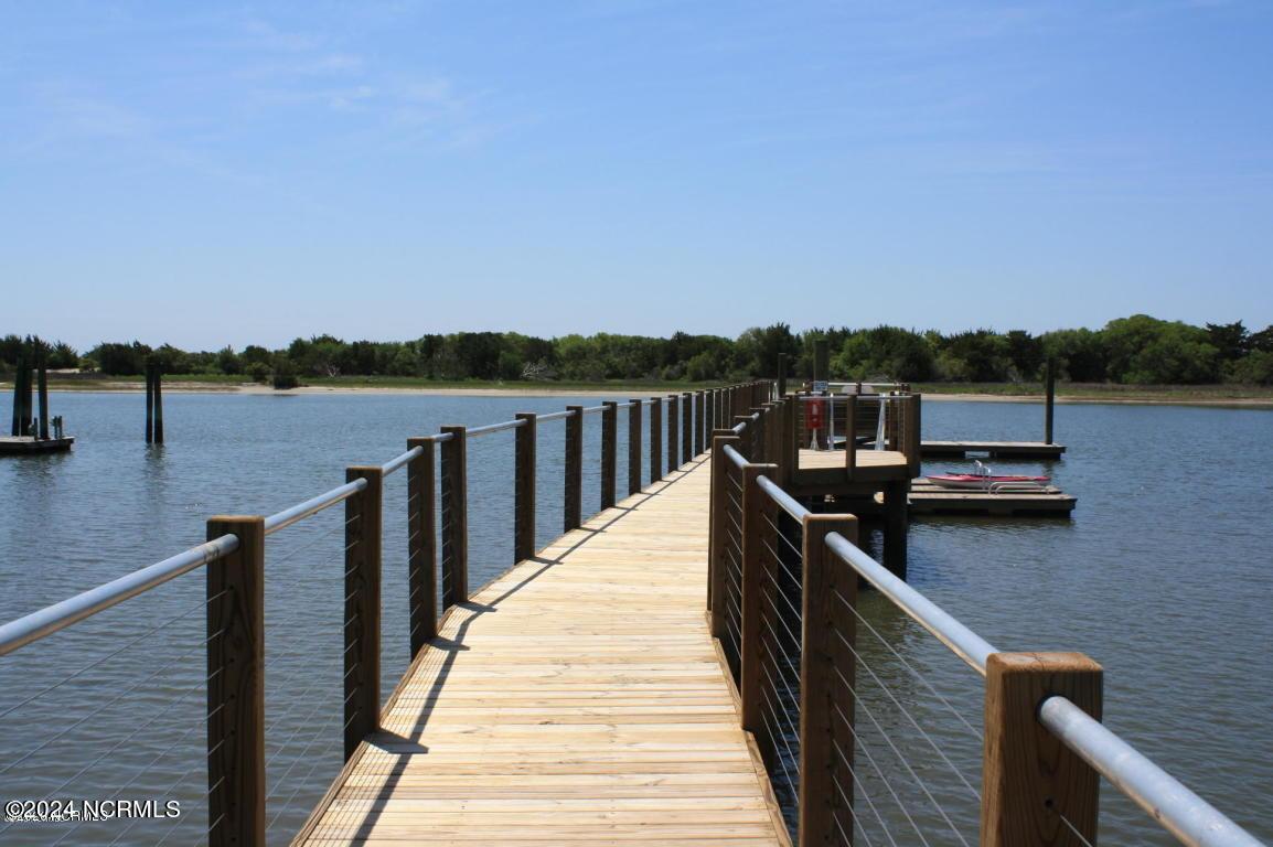Image 4: Community Day Dock