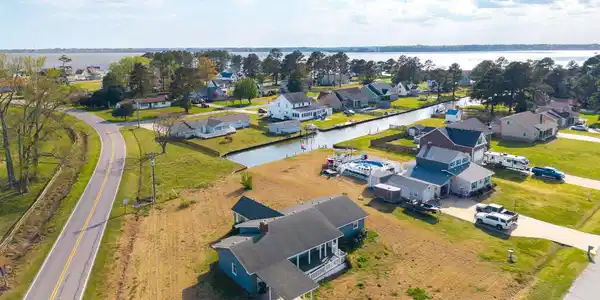 101 Canadian Goose Drive