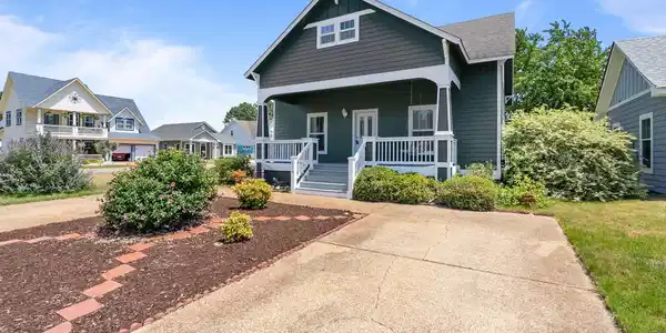 110 N Compass Drive