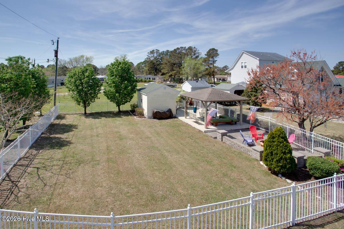 Image 4: MLS 153 Shell Drive-11