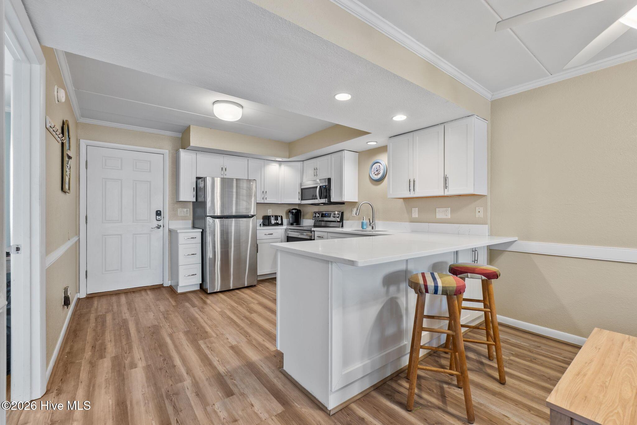 Image 3: 40-web-or-mls-WCR04981