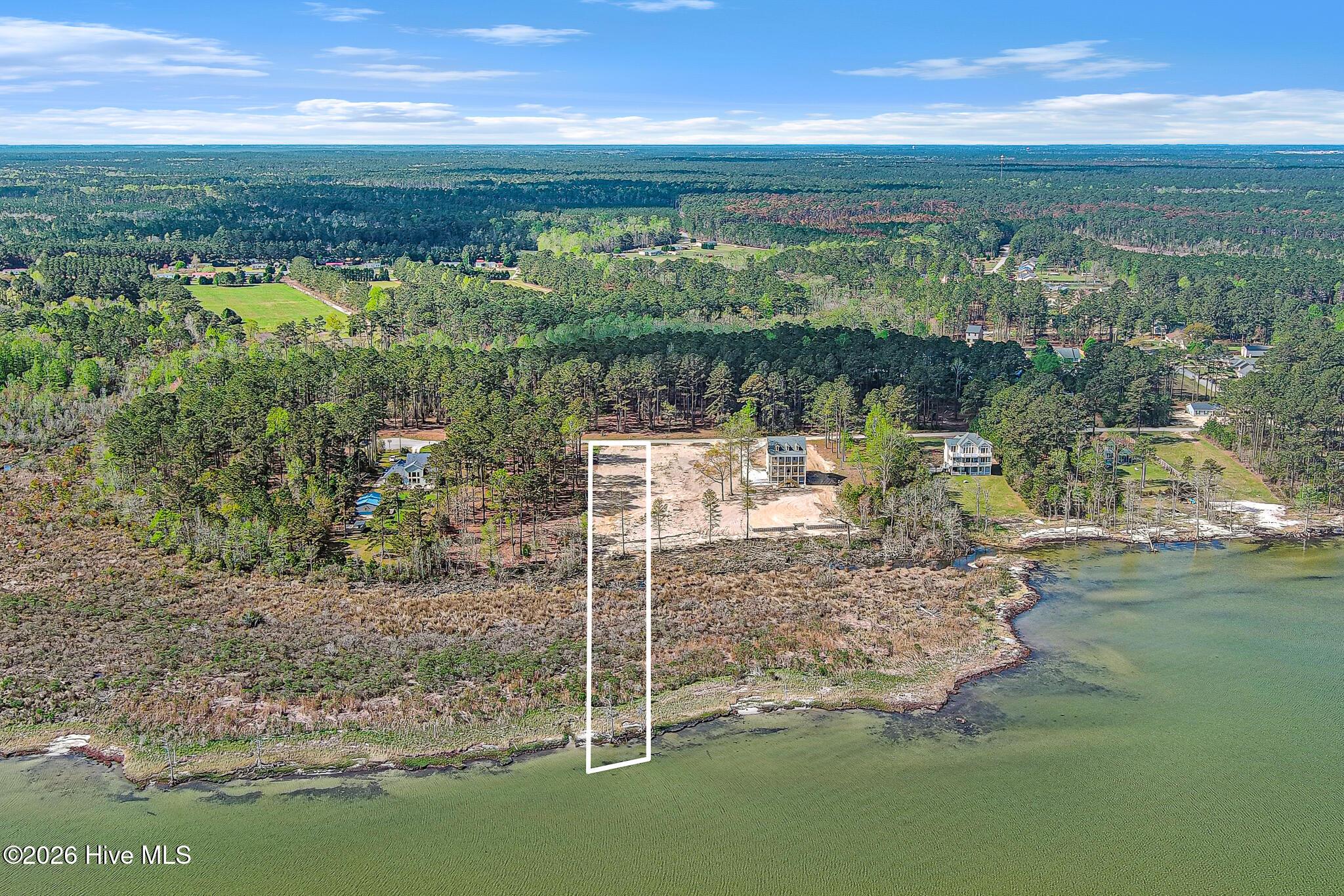 Image 2: Waterfront Lot in Neuse Point East-21