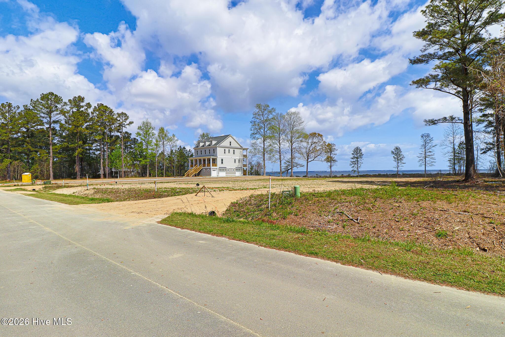 Image 3: Waterfront Lot in Neuse Point East-19