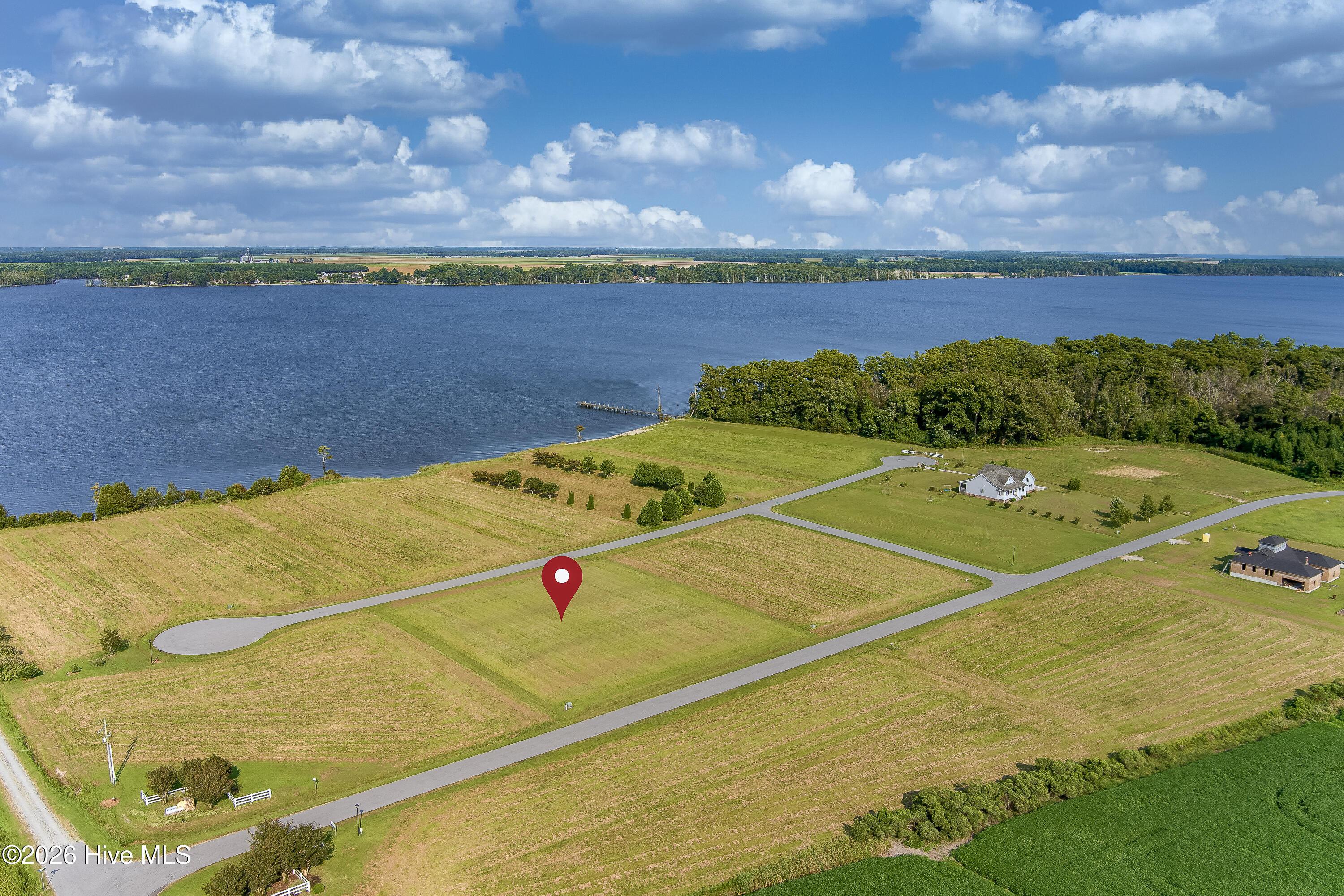 Image 3: lot4